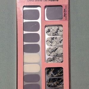 Dashing Diva Gloss - GS201